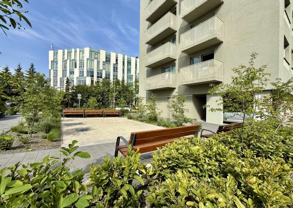 Predaj - vonkajšie PARKOVACIE a vnútorné GARÁŽOVÉ státia, projekt OVOCNÉ SADY, BA II. , Ivánska cesta