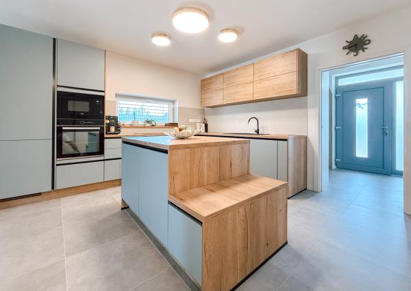 Moderná novostavba Rodinného domu s krásnym pozemkom v Zálesí