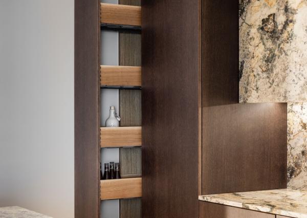 Prestížny luxusný 4 izbový byt na pešej zóne - Staré Mesto