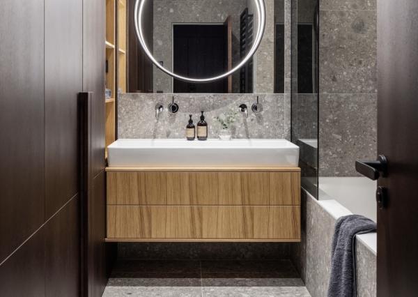 Prestížny luxusný 4 izbový byt na pešej zóne - Staré Mesto