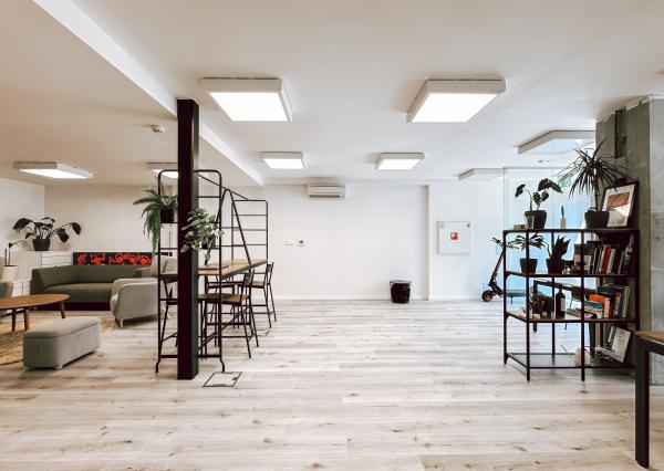 Obchodný priestor - kancelária v novostavbe na Miletičovej ulici - Ružinov