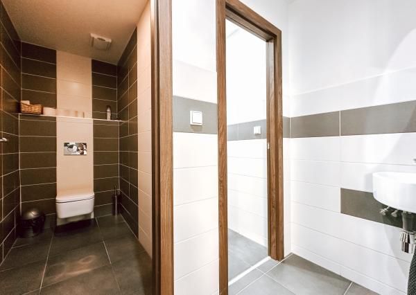 Obchodný priestor - kancelária v novostavbe na Miletičovej ulici - Ružinov