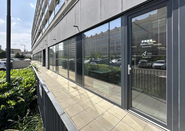 Obchodný priestor - kancelária v novostavbe na Miletičovej ulici - Ružinov