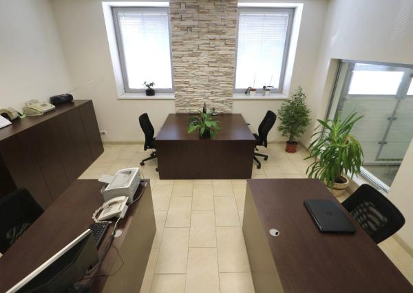 Exkluzívne - KANCELÁRIE prepojené s vykurovaným SKLADOM, NOVOSTAVBA , 348,17m2