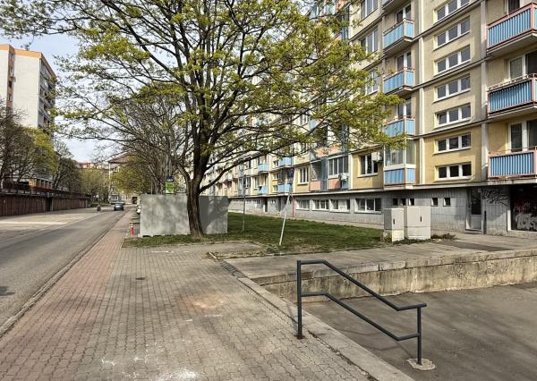 Prenájom - príjemný, zariadený 2i byt pri Račianskom mýte, REKONŠTRUKCIA, ul. J.C. Hronského, 63 m2