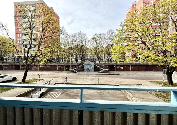 Prenájom - príjemný, zariadený 2i byt pri Račianskom mýte, REKONŠTRUKCIA, ul. J.C. Hronského, 63 m2