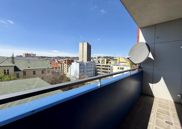 Veľkometrážny 3i byt v centre s výhľadmi a garážovým státím , NOVOSTAVBA, BA I., 137,80 m2