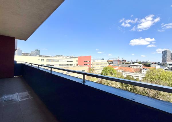 Veľkometrážny 3i byt v centre s výhľadmi a garážovým státím , NOVOSTAVBA, BA I., 137,80 m2