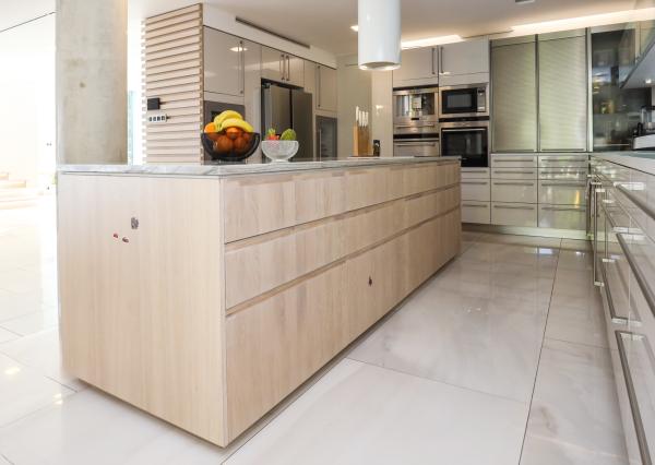Nadštandardný 6i RD s bazénom na Hradnom kopci, BA I. Staré Mesto, pozemok 1118 m2