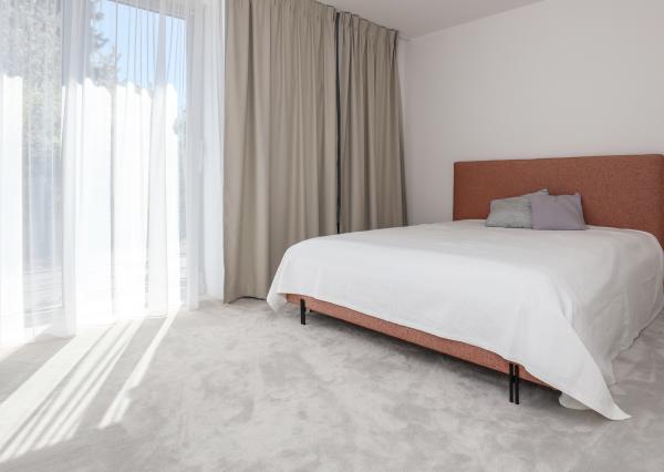 Nadštandardný 6i RD s bazénom na Hradnom kopci, BA I. Staré Mesto, pozemok 1118 m2
