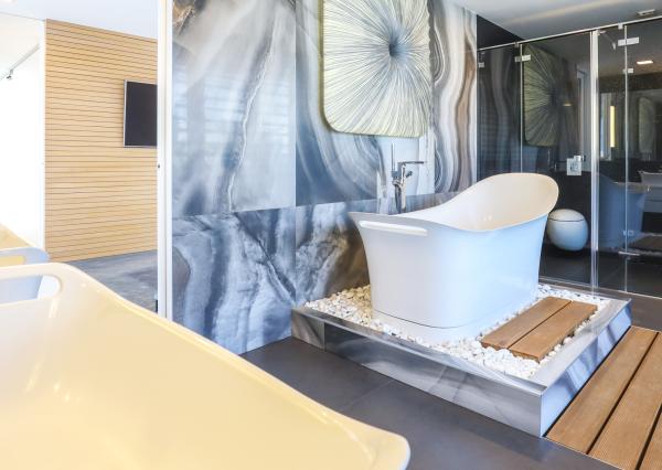 Nadštandardný 6i RD s bazénom na Hradnom kopci, BA I. Staré Mesto, pozemok 1118 m2