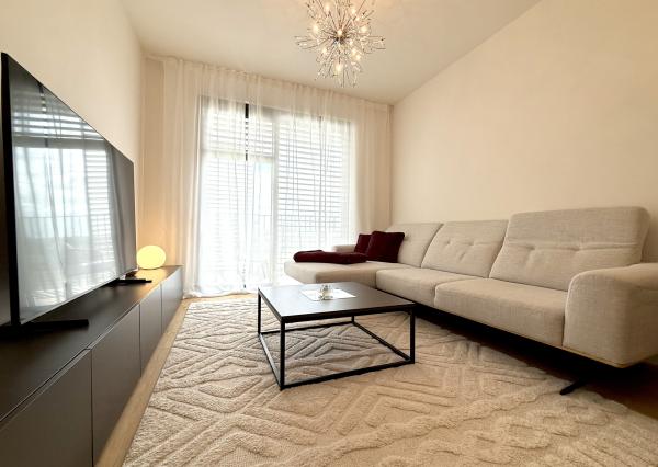 Veľký, ZARIADENÝ 2i byt s exteriérom v NÍZKONÁKLADOVEJ novostavbe, BA II.,  75,70 m2