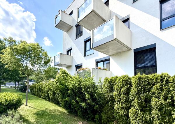 Pekný 3i byt s dvoma exteriérmi pri lese v NOVOSTAVBE Záhradné Vily, BA IV., Dúbravka , 89,34 m2