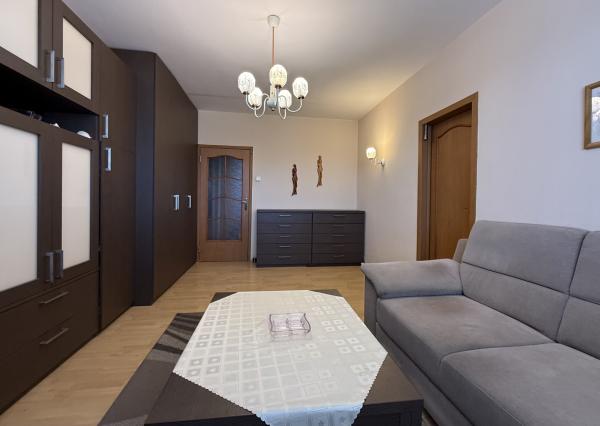 PRÍJEMNÝ 3 izbový byt, REKONŠTRUKCIA, panoramatický výhľad, CENTRUM Stupavy, 72,50 m2