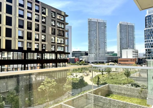 Príjemný 1i byt v centre DOWNTOWNU s recepciou, projekt METROPOLIS, Bottova ul., 37,37 m2