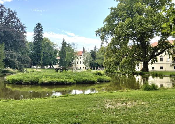PRÍJEMNÝ 3 izbový byt, REKONŠTRUKCIA, panoramatický výhľad, CENTRUM Stupavy, 72,50 m2