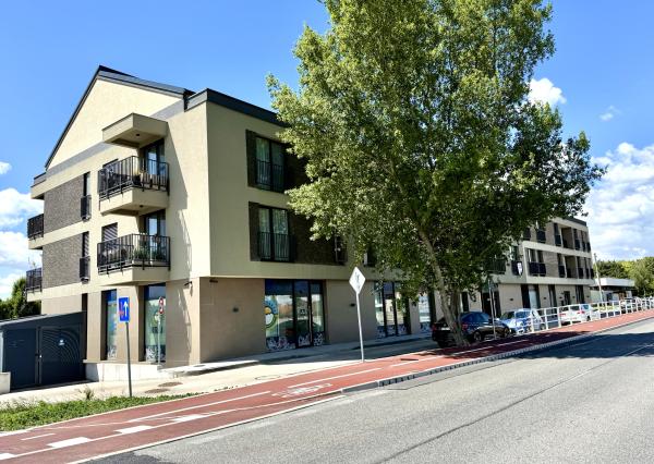 Novostavba 4i bytu s TERASOU v NADŠTANDARDNOM nízko podlažnom projekte Sady Jarovce, BA V., 130,52 m2