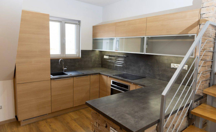 KVALITNÝ 3i tehlový mezonet s TERASOU, BA III., Nové Mesto, Odborárska ul., 95 m2 - fotografia 6