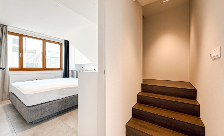 Penthouse s dvoma terasami na pešej zóne Starého Mesta - fotografia 13