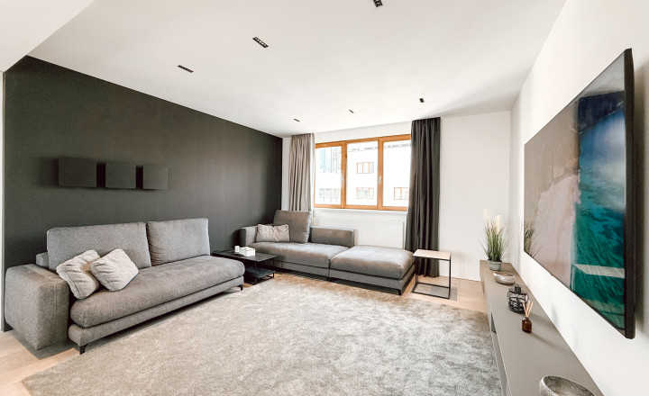 Penthouse s dvoma terasami na pešej zóne Starého Mesta - fotografia 9