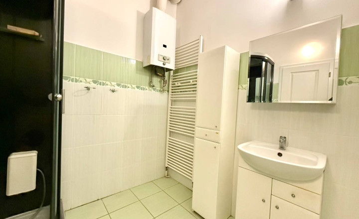 Predaj 5i RD s vinnou pivnicou v centre na námestí, Svätý Jur, Prostredná ul., 377 m2 - fotografia 13