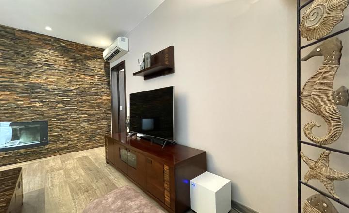 Nadštandardný veľkometrážny 2i byt v centre na nábreží Dunaja, Vajanského nábrežie, 106,60 m2 - fotografia 4