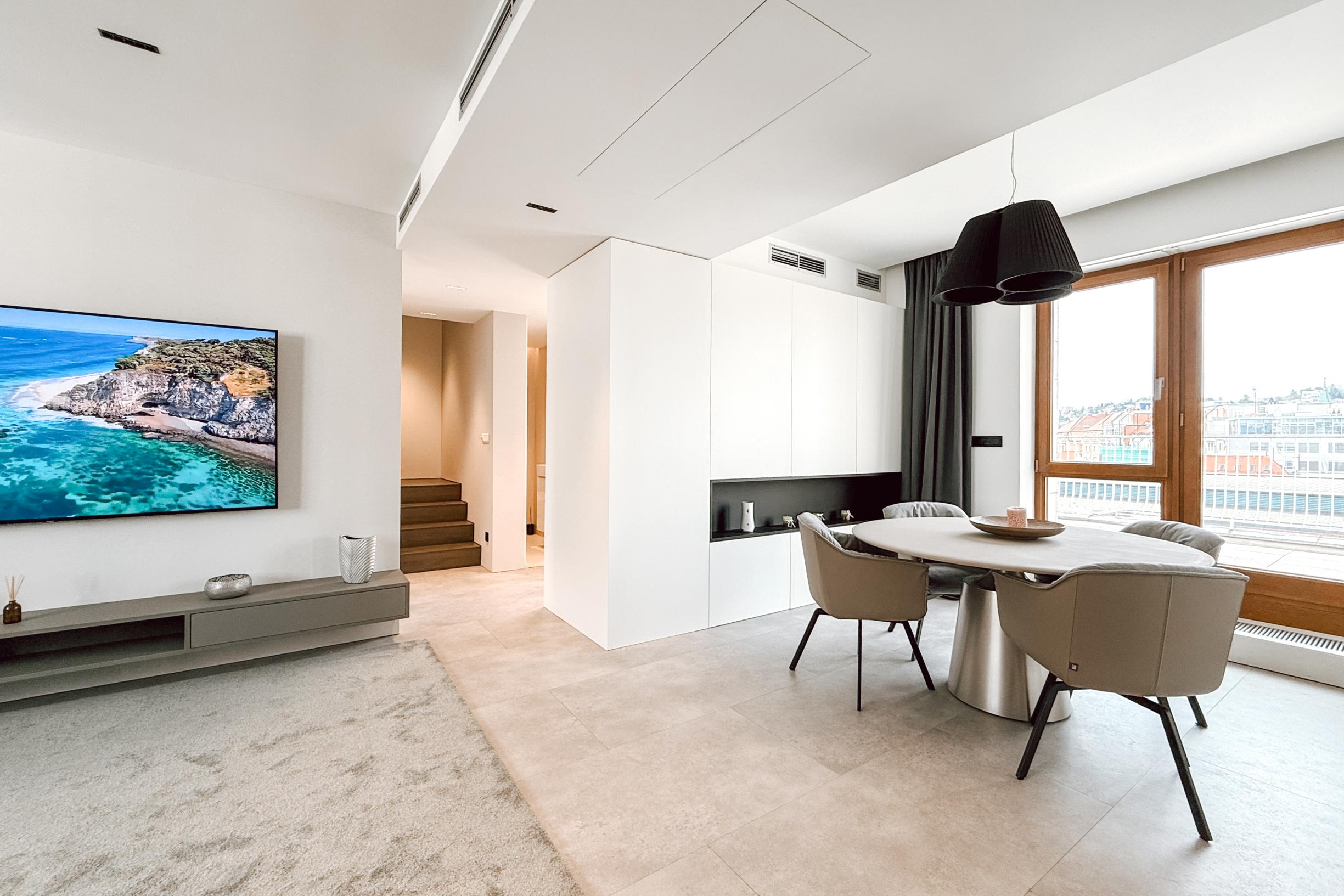 Penthouse s dvoma terasami na pešej zóne Starého Mesta
